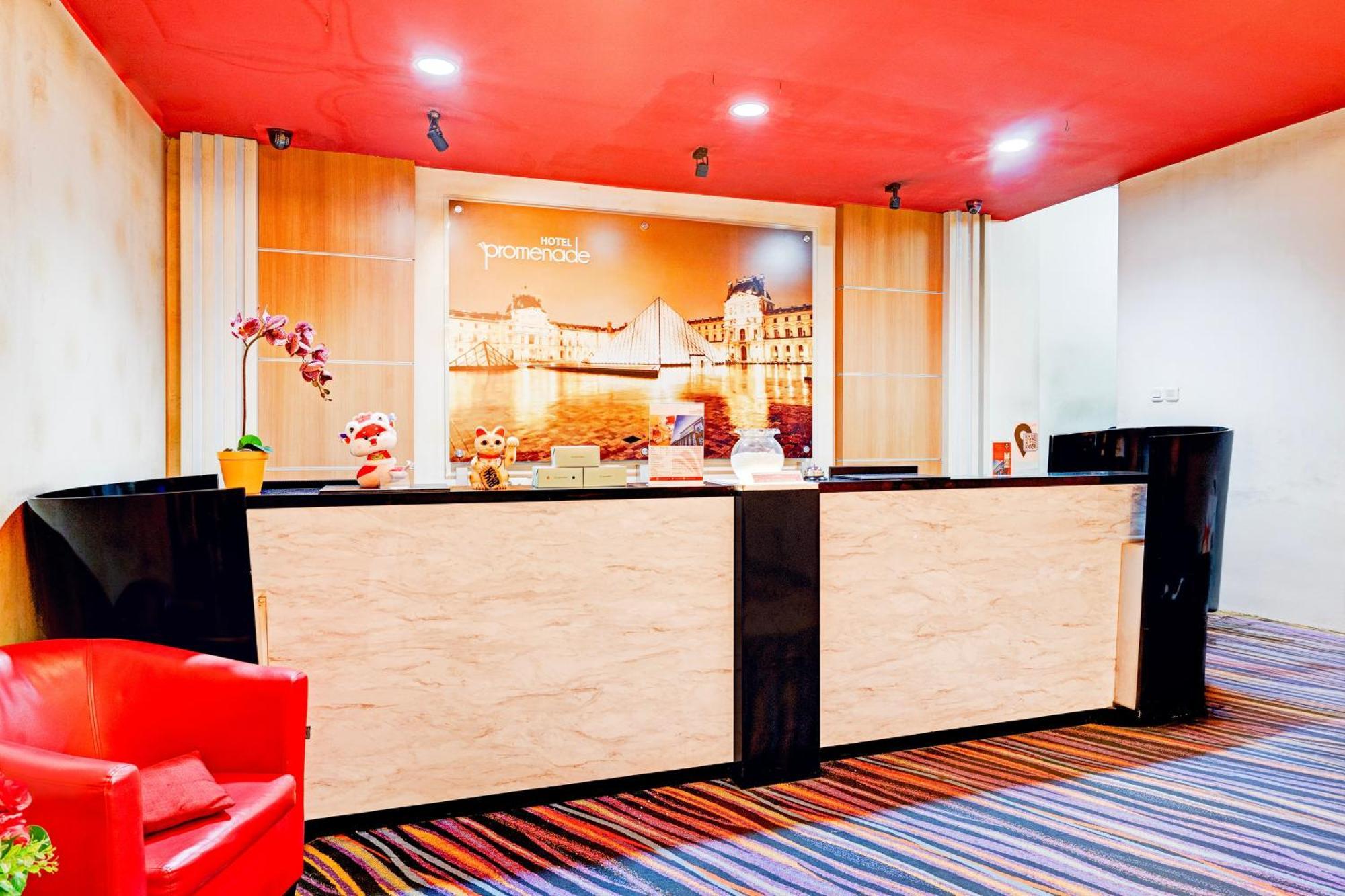 Townhouse Oak Cihampelas Near Ciwalk Formerly Promenade Hotel Bandung Dış mekan fotoğraf