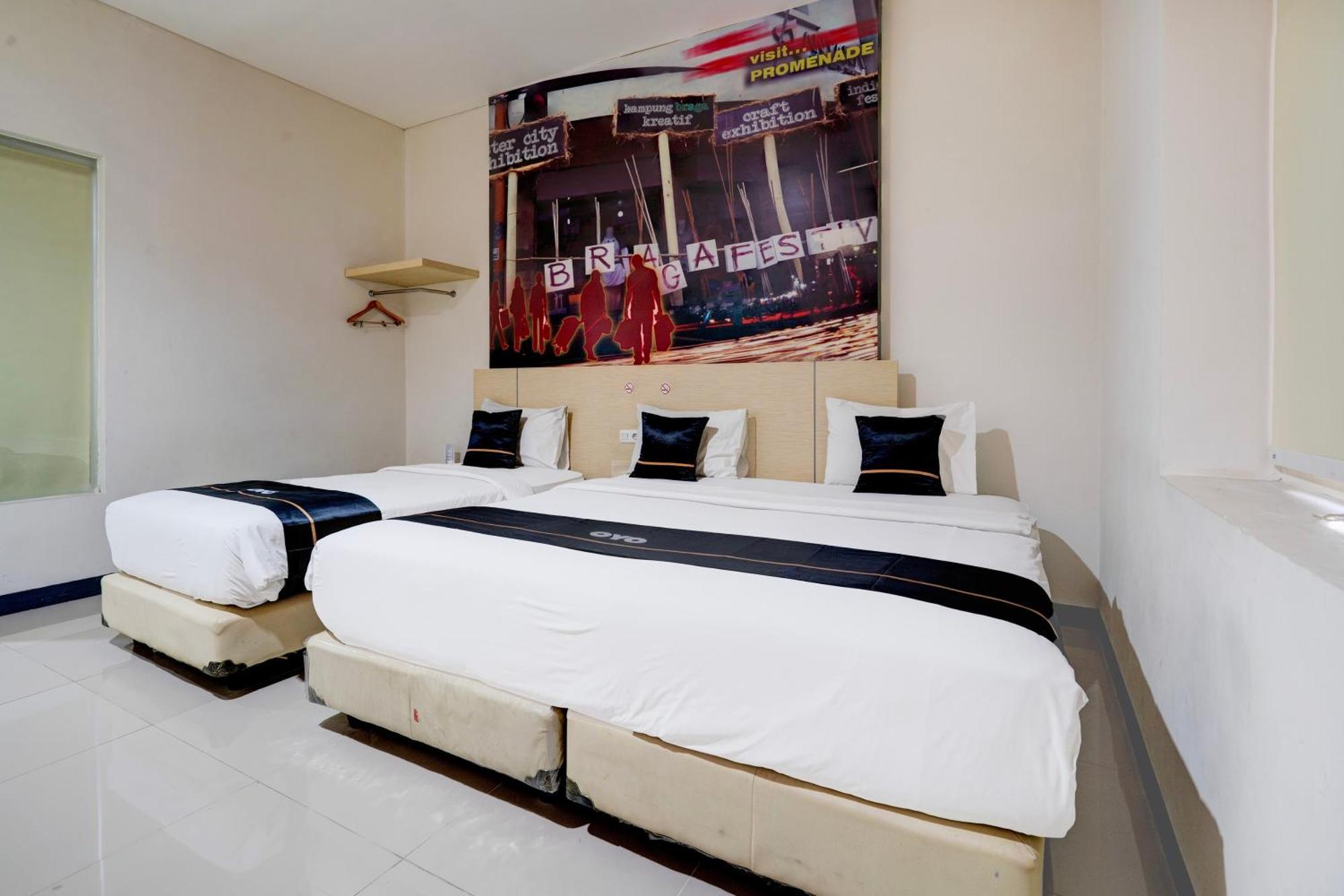 Townhouse Oak Cihampelas Near Ciwalk Formerly Promenade Hotel Bandung Dış mekan fotoğraf
